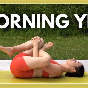 15 min Morning Yin Yoga - Wake Up & STRETCH!