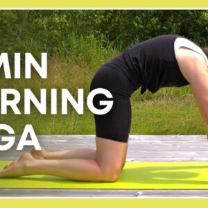 10 min Morning Yoga for Beginners - Yoga for Your BACK