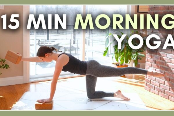 15 min Morning Power Yoga Flow - Yoga with Blocks