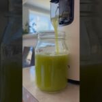 3 ingredient green juice recipe to improve digestion 🌱