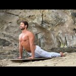 20 Min Morning Yoga Flow | Full Body Yoga Routine Day 1 30 Day Yoga Challenge